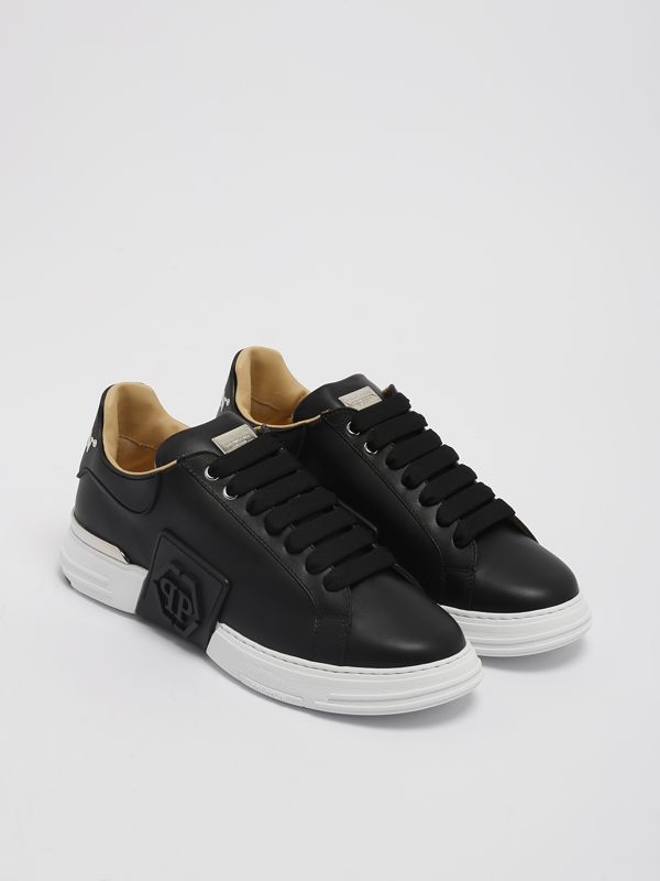 スニーカー PHILIPP PLEIN Men Sneakers Black FABSUSC0263PLE010N 0201 Men's Philipp Plein Lo-Top Hexagon leather sneakers with