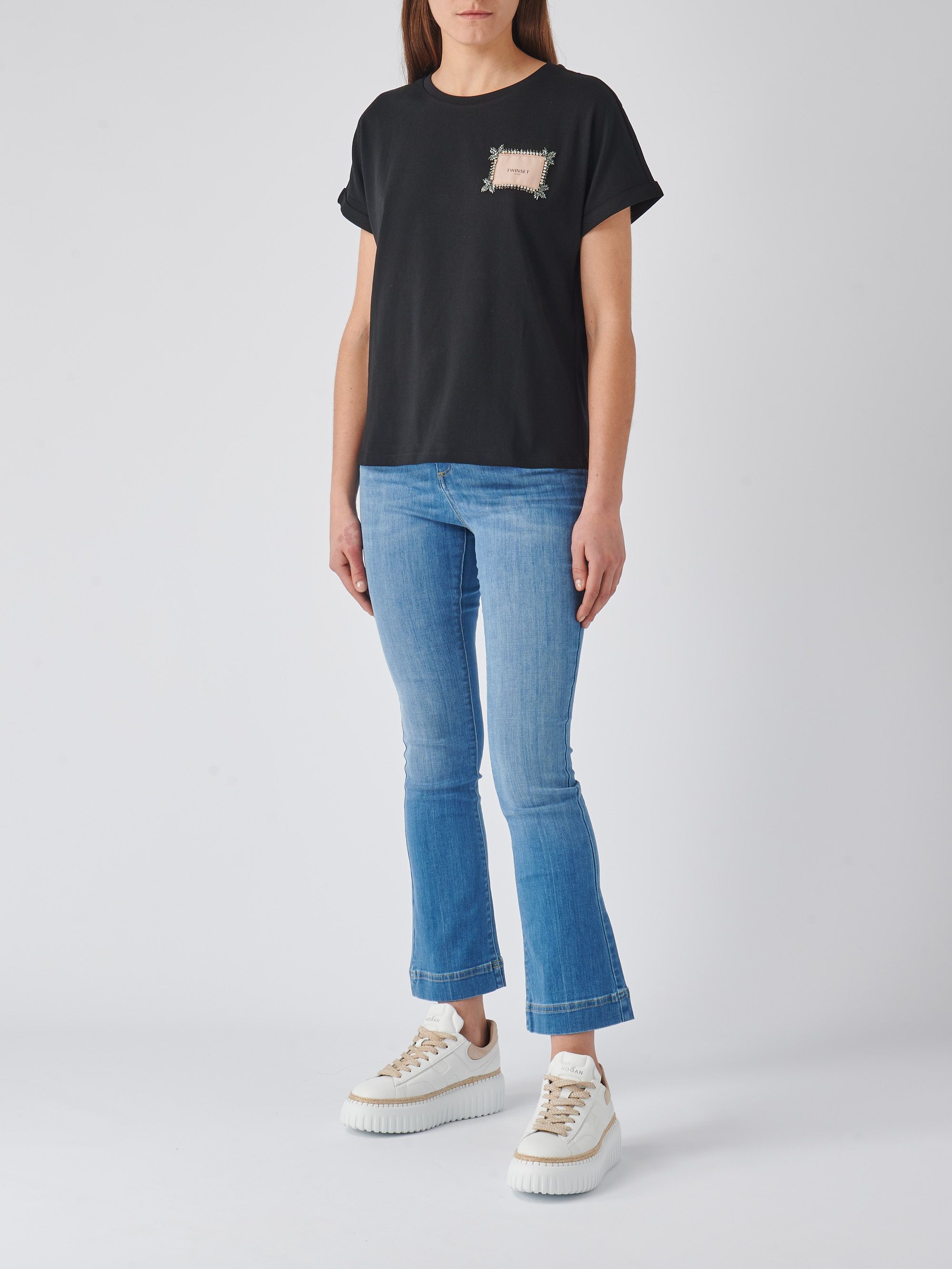 TWINSET 売れ筋商品|||ツインセット Tシャツ トップス レディース T-shirts Black Regular T-shirt with embroidery Woman, Black | TWINSET Milano