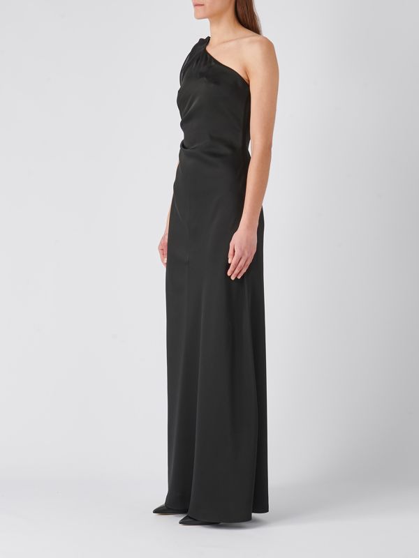 donna-abbigliamento-abiti-
