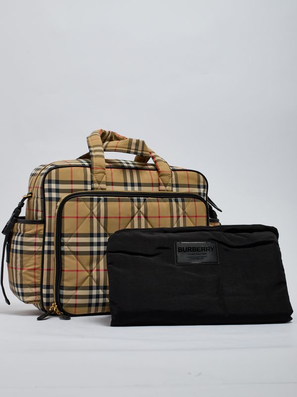 Burberry quilted nylon check mummy bag 8072607 Check Beige