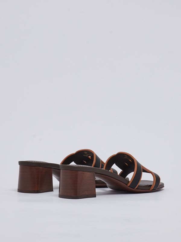 donna-scarpe-sandali-e-