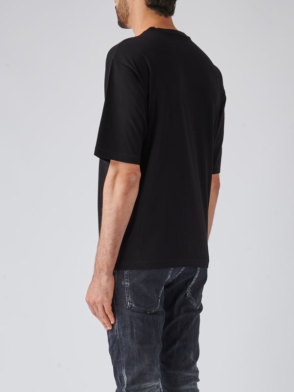 uomo-abbigliamento-t-shirt-t-