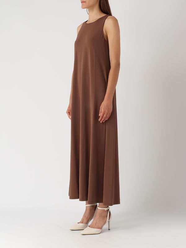 donna-abbigliamento-abiti-