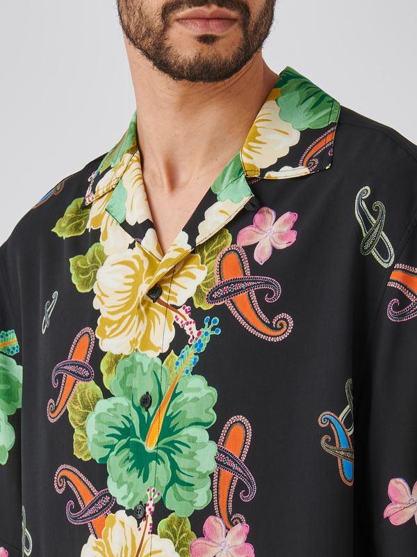 uomo-abbigliamento-camicie-