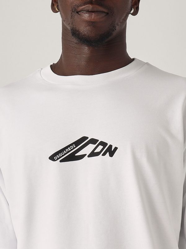 uomo-abbigliamento-t-shirt-t-