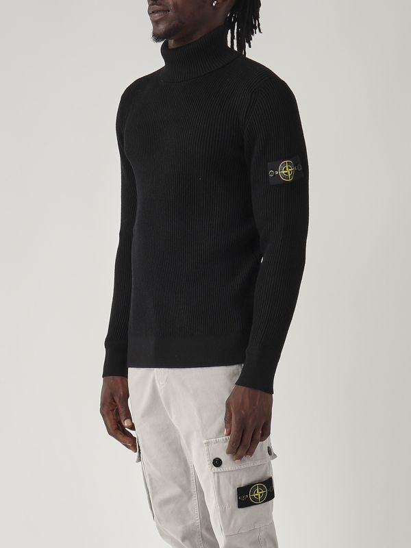 uomo-abbigliamento-maglieria- 