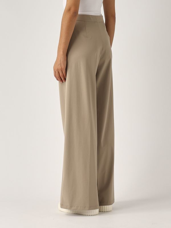 donna-abbigliamento-pantaloni-