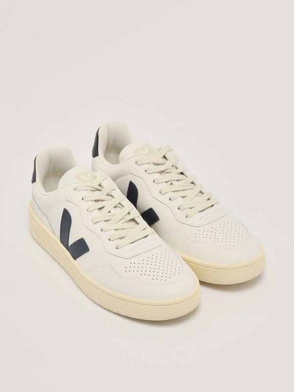 Veja V-90 Campo men's leather chromefree sneakers vd2003656