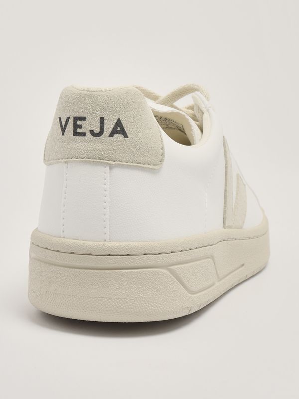 スニーカー Urca Sneakers - Veja - Synthetic leather - White Emeraud Amazon.com | VEJA Urca White/Emeraude EU 40 (US Women's 8.5