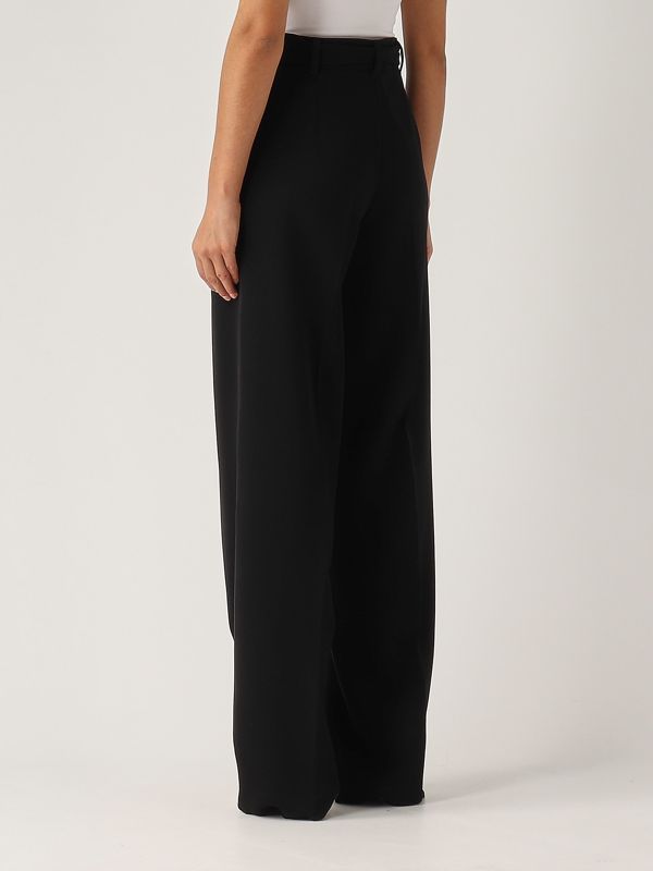 donna-abbigliamento-pantaloni-