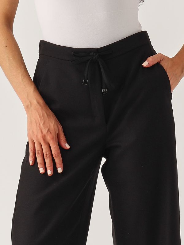 donna-abbigliamento-pantaloni-