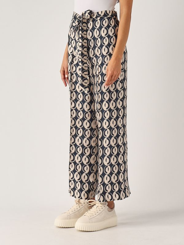 donna-abbigliamento-pantaloni-