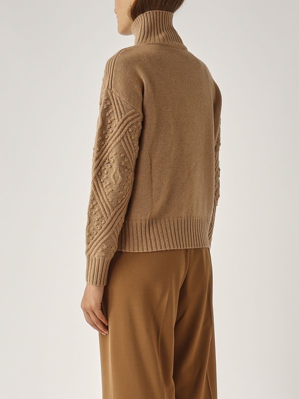 donna-abbigliamento-maglieria-