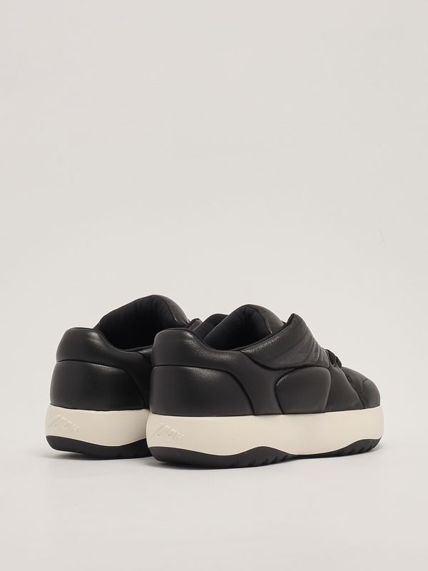 【DSQUARED2】BLACK ICON New Generation フラットサンダル Icon New Generation Puffer Sneakers