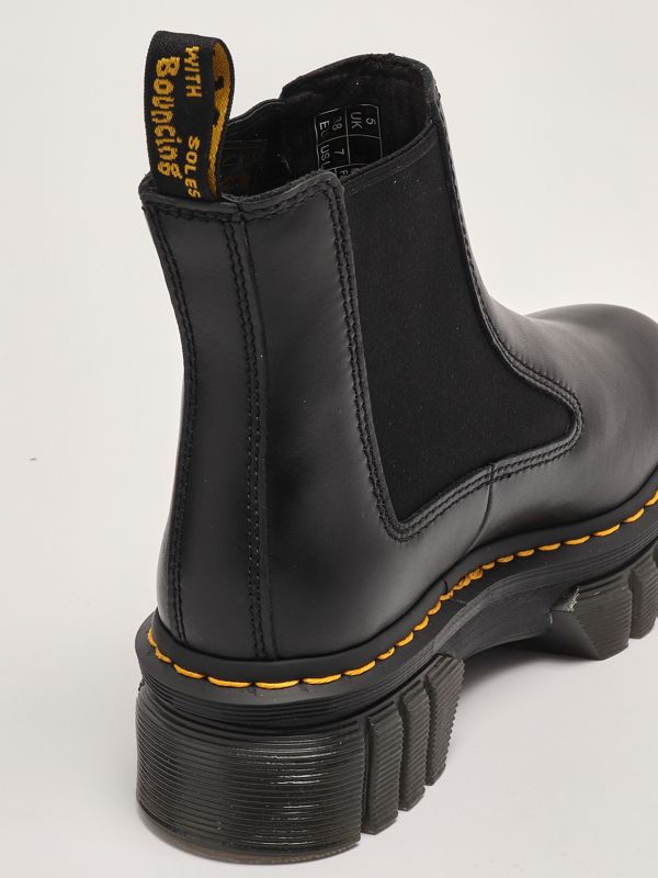 donna-scarpe-stivali-