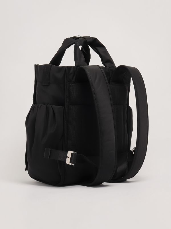 2. Zaino fasciatoio in nylon Nero Burberry 8100215
