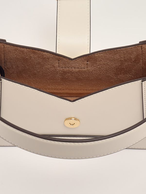 4. Women's imitation leather bag Butter Elisabetta Franchi bs18a51e2