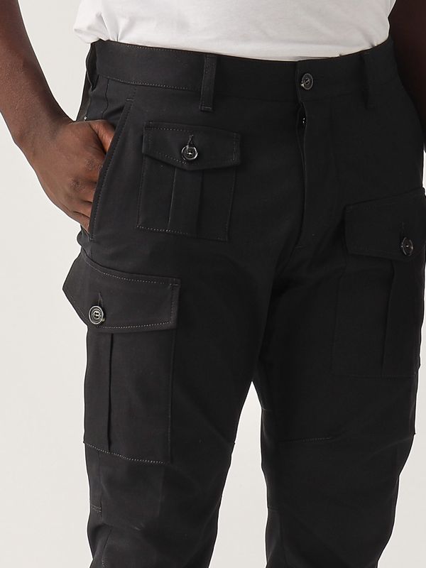 uomo-abbigliamento-pantaloni-