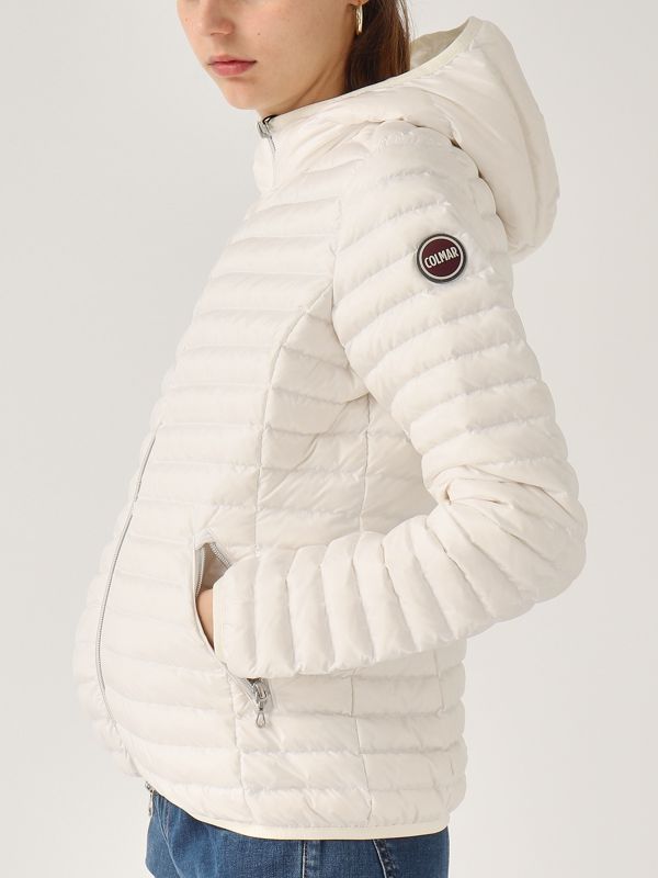 4. Natürliche Daunenjacke für Frauen Weiß Colmar 2224a9vx