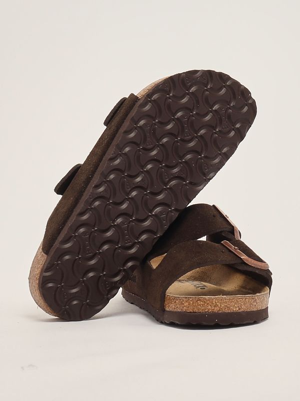 4. Arizona suede sandals Mocha Birkenstock 1027083