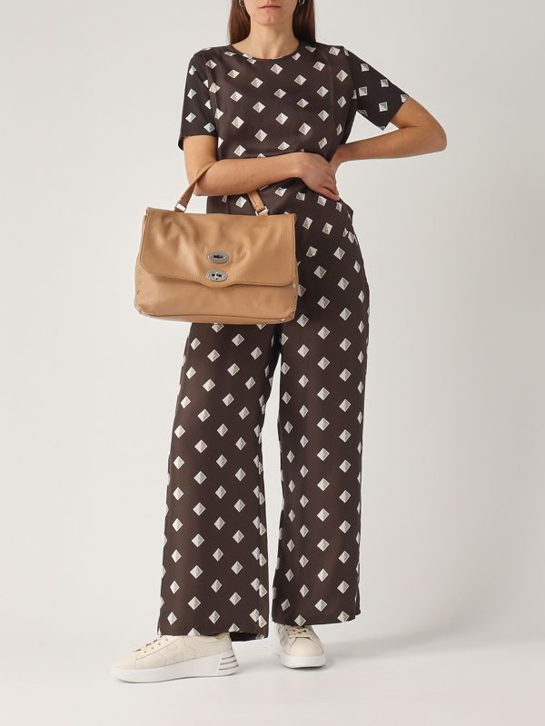 donna-abbigliamento-pantaloni-