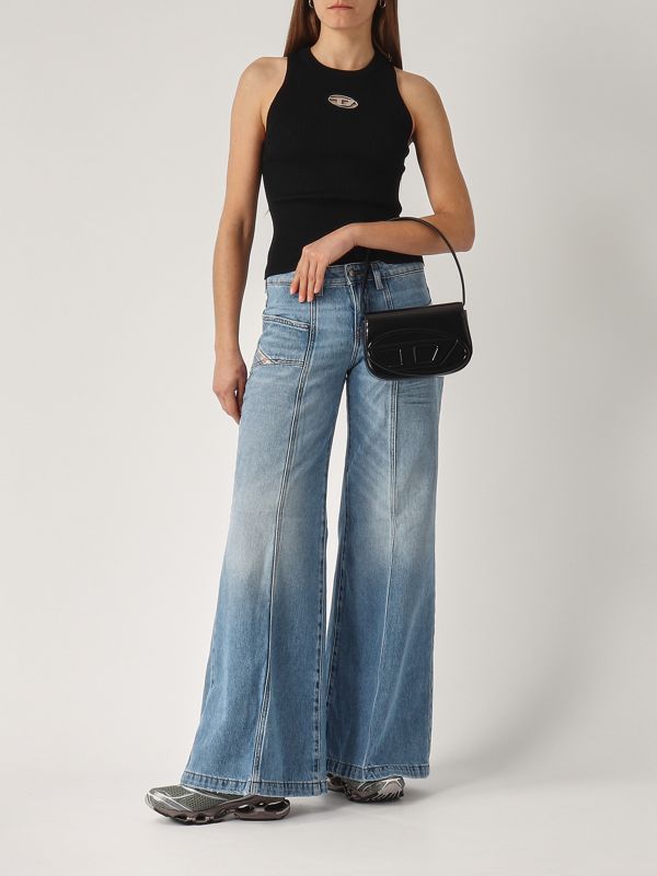 5. Women's D-Akii cotton jeans Light Denim Diesel a128080clba