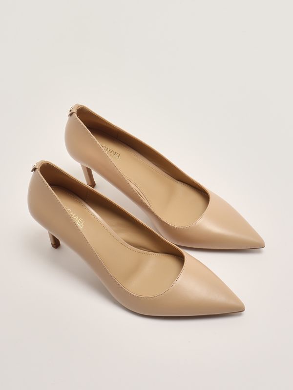 2. Décolleté en cuir Alina Flex pour femme Fard à joues Michael Kors 40f2hnmp2l