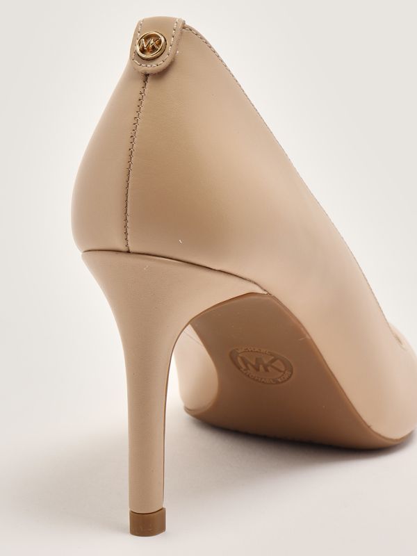 5. Décolleté en cuir Alina Flex pour femme Fard à joues Michael Kors 40f2hnmp2l
