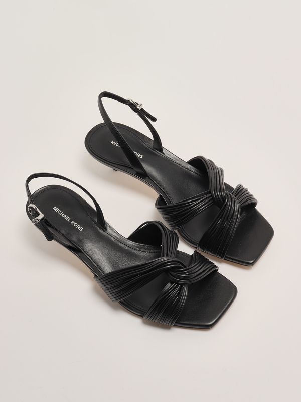 Alessia women's leather sandal 40s5asms2l Black | Caposerio.com