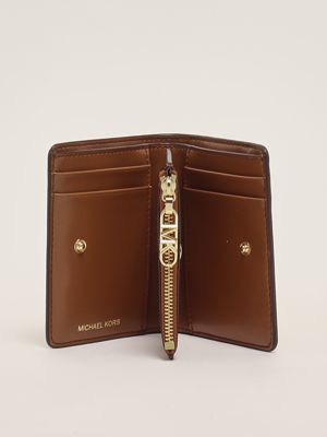 3. Women's leather wallet Leather