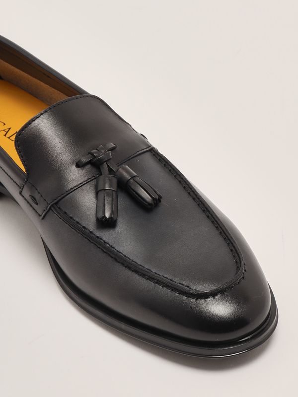 5. Smooth leather Adler loafers for men Indigo Doucal's du3383nottuy159