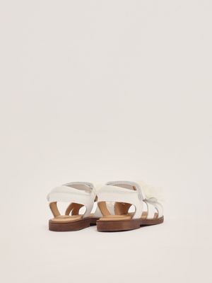 3. Baby girl leather sandal White