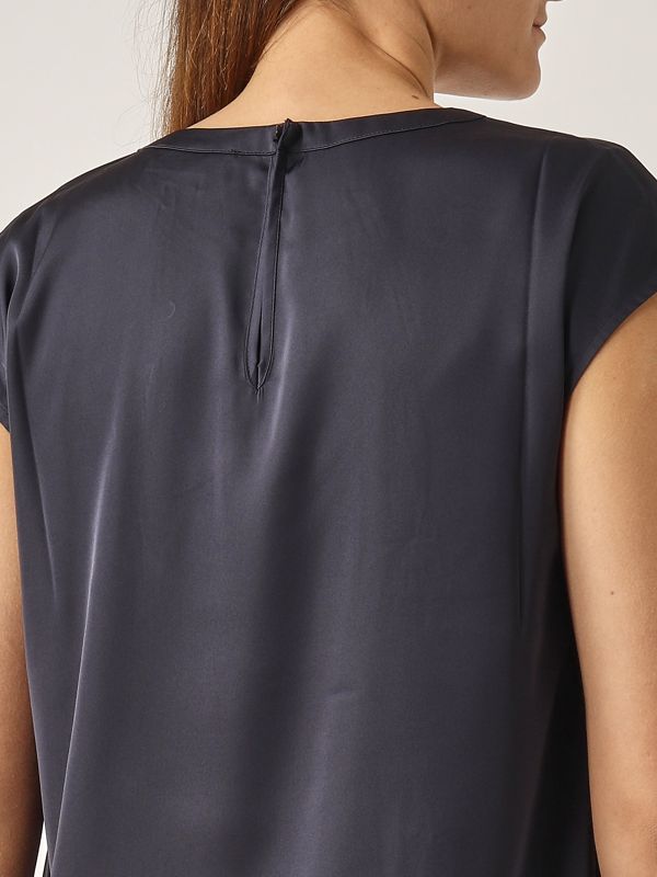 4. Blusa de mujer Fen de raso Azul marino Nenette fen