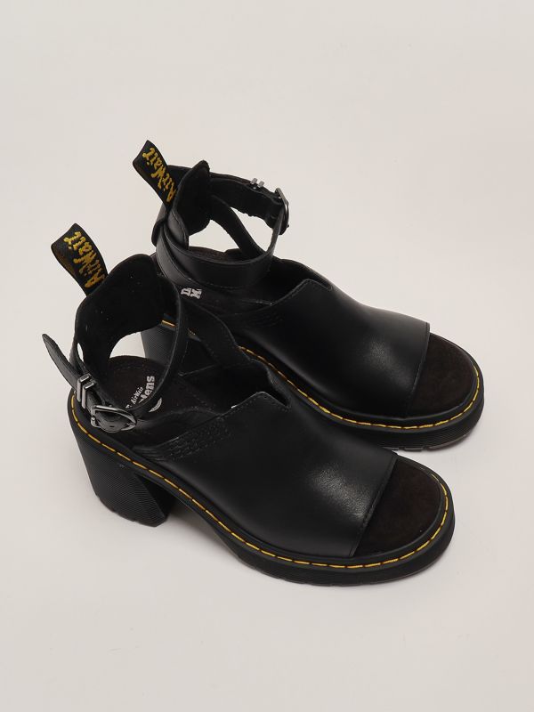 2. Millee women's leather sandal Black Dr. Martens 40514001