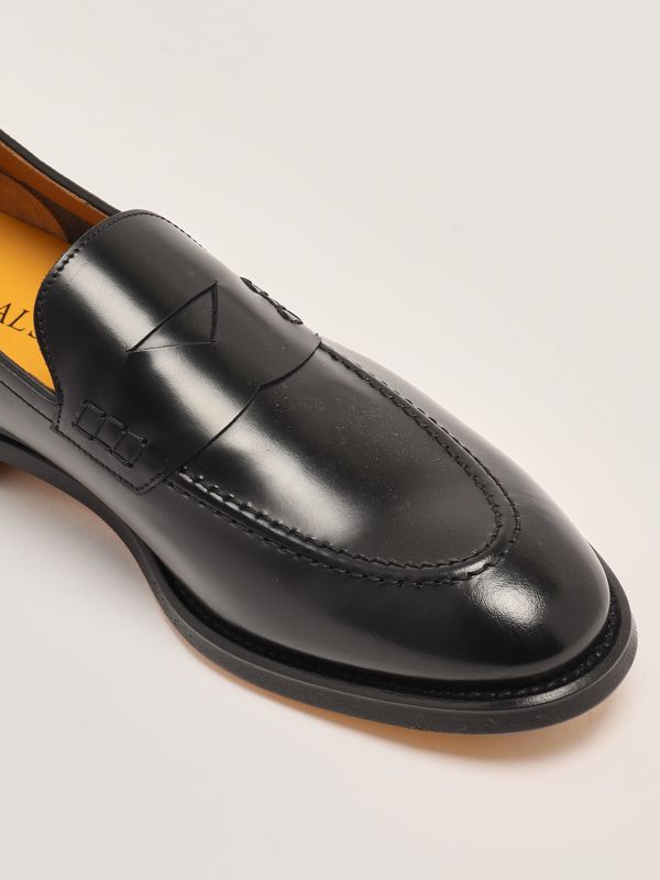 5. Mocassin Penny Adler en cuir pour homme Noir Doucal's du32680rvnuy007