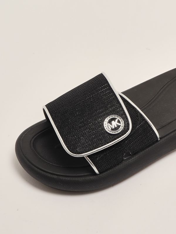5. Raelynn Darby rubber slippers for girls Black Michael Kors mk01951