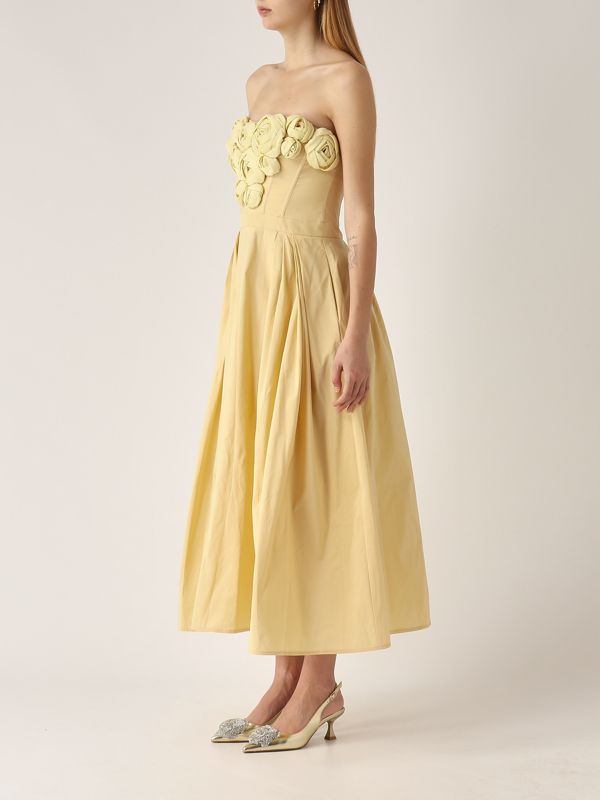 donna-abbigliamento-abiti-no-