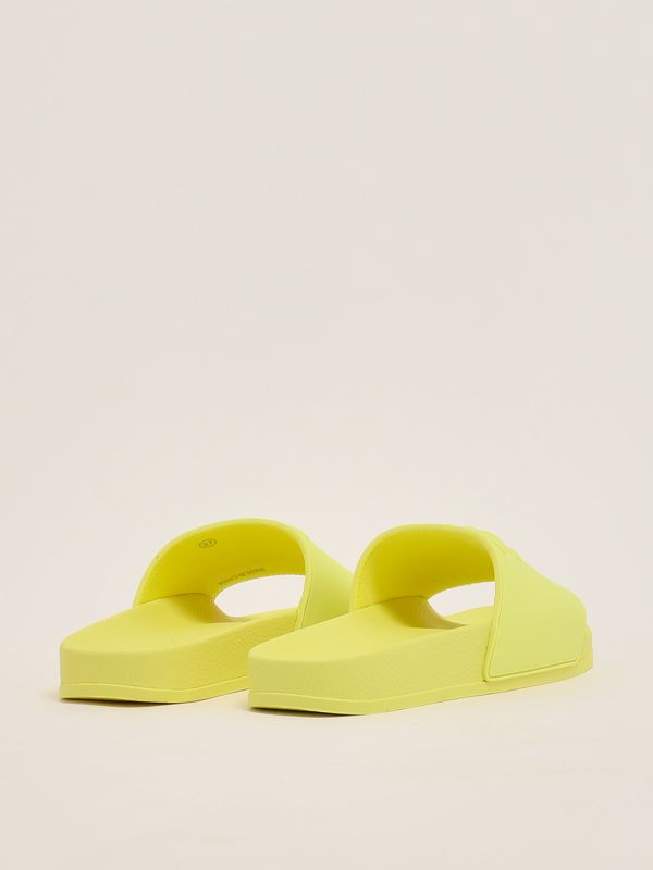 3. Women's rubber sandal Yellow Pinko ss0093e027