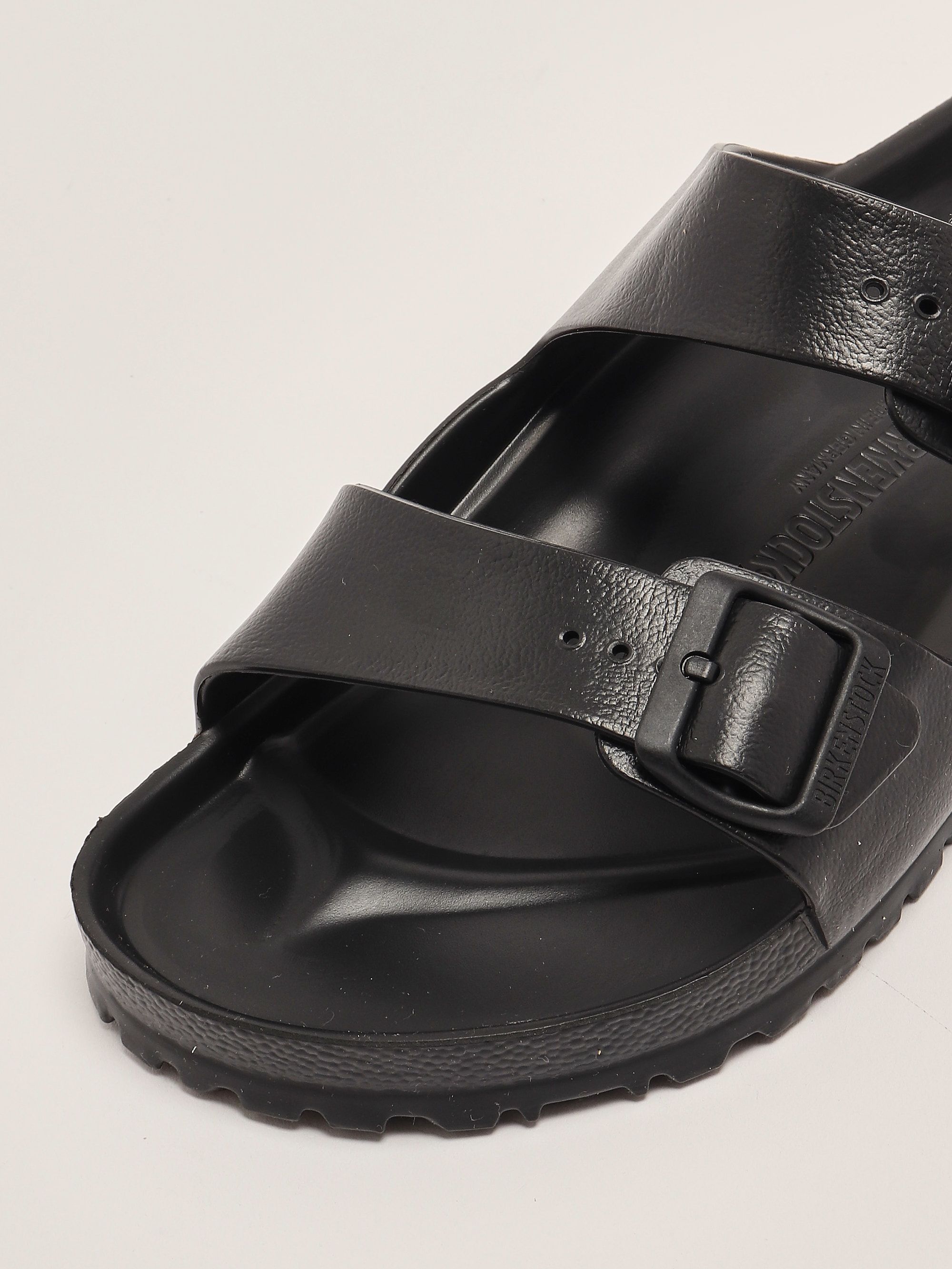 サンダル BIRKENSTOCK Men Sandals Black 129421 Birkenstock Men's Arizona Essentials EVA Sandals - 129421-41
