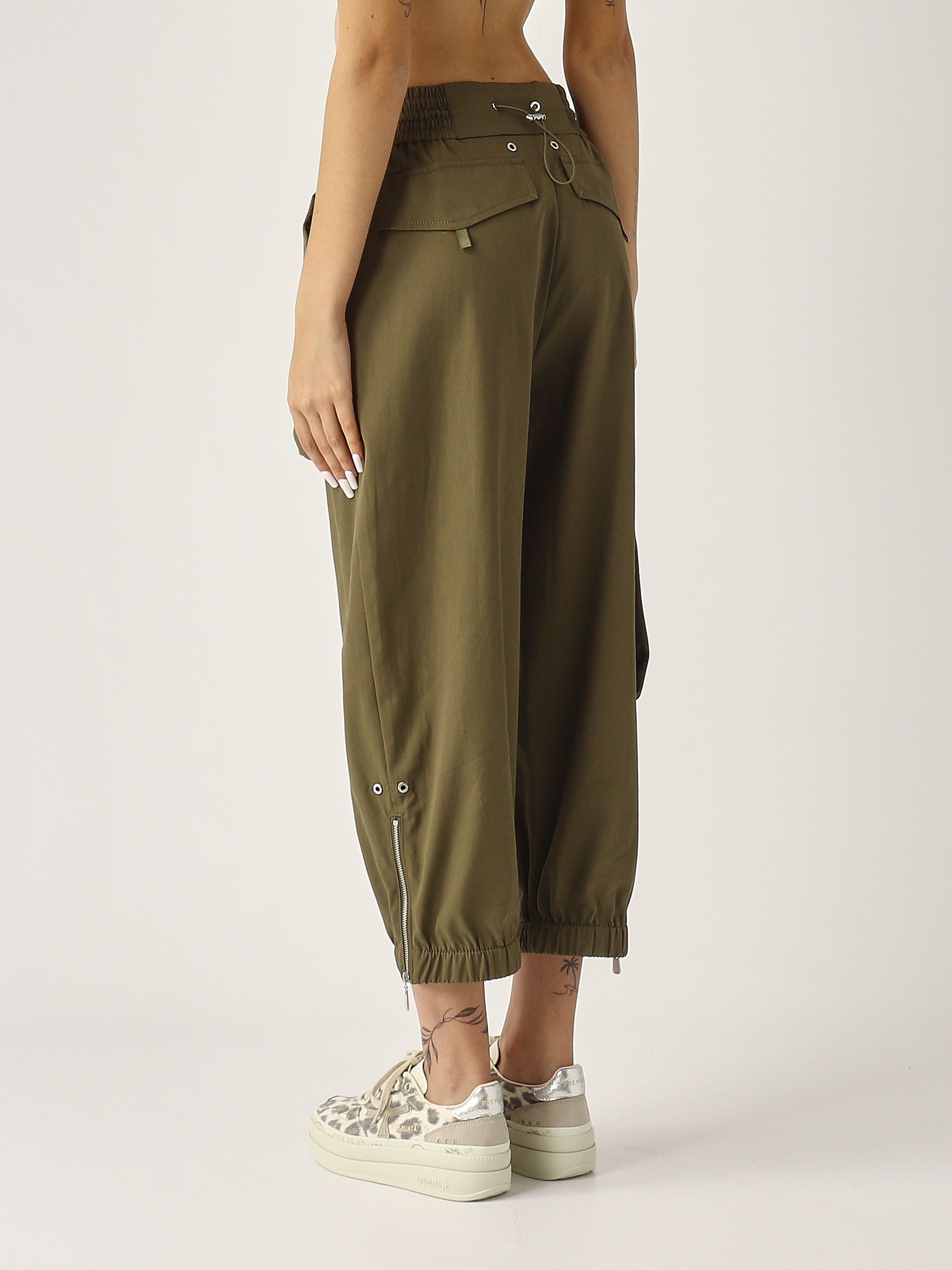 パンツ PINKO Woman Pants Green 100239A0I4 X20 Pinko Outlet: Pants woman - Green | Pinko pants 100239A0I4