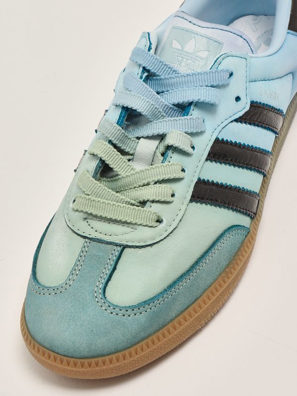 adidas gazelle silver green womens ADIDAS ORIGINALS SAMBA OG Weiße Turnschuhe für Männer und Frauen – Pavidas main image 0