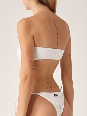 3. Top de mujer Rebby de encaje Blanco