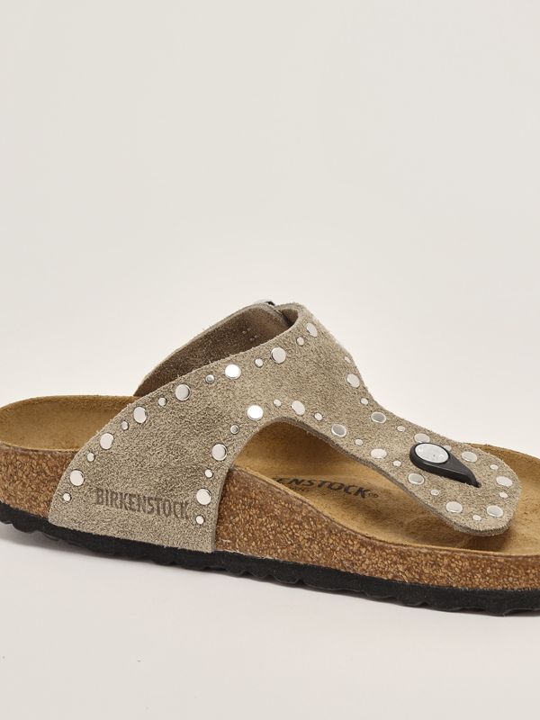 5. Gizeh Nieten-Sandale für Damen aus Wildleder Turteltaube Birkenstock 1029388