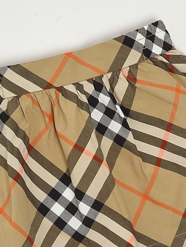 3. Falda de algodón para recién nacido Beige a cuadros Burberry 8096416