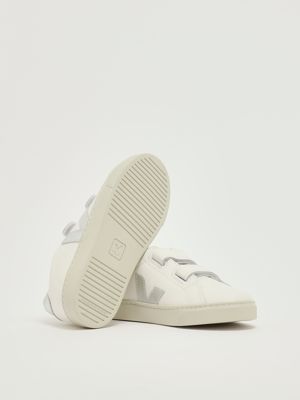 4. Kleine Esplar Mädchen Turnschuhe aus chromfreiem Leder Weiß-Silber Veja sv0520956c