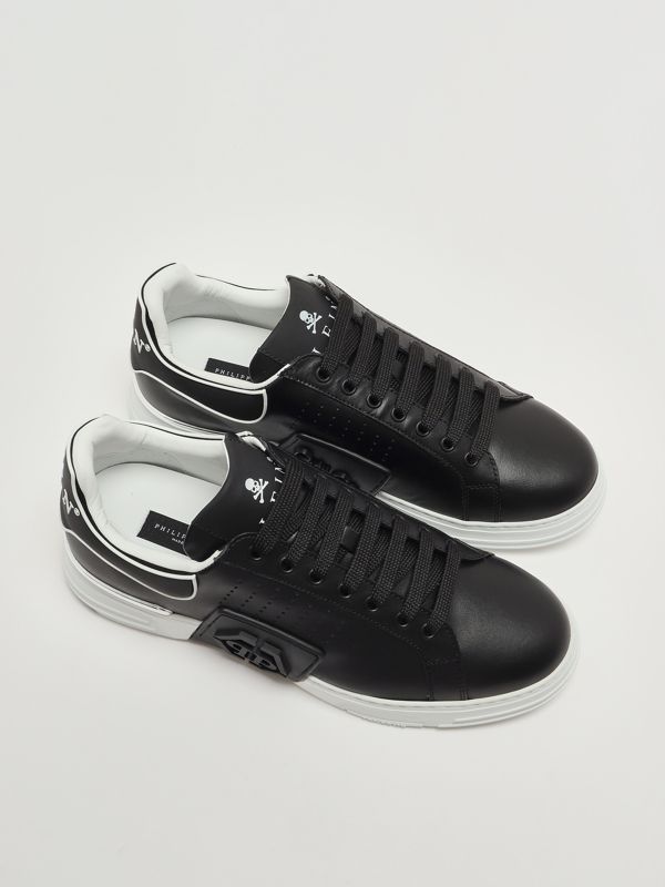 2. Hexagon Low Top nappa leather sneakers for men Black Philipp Plein paesusc0775ple005n