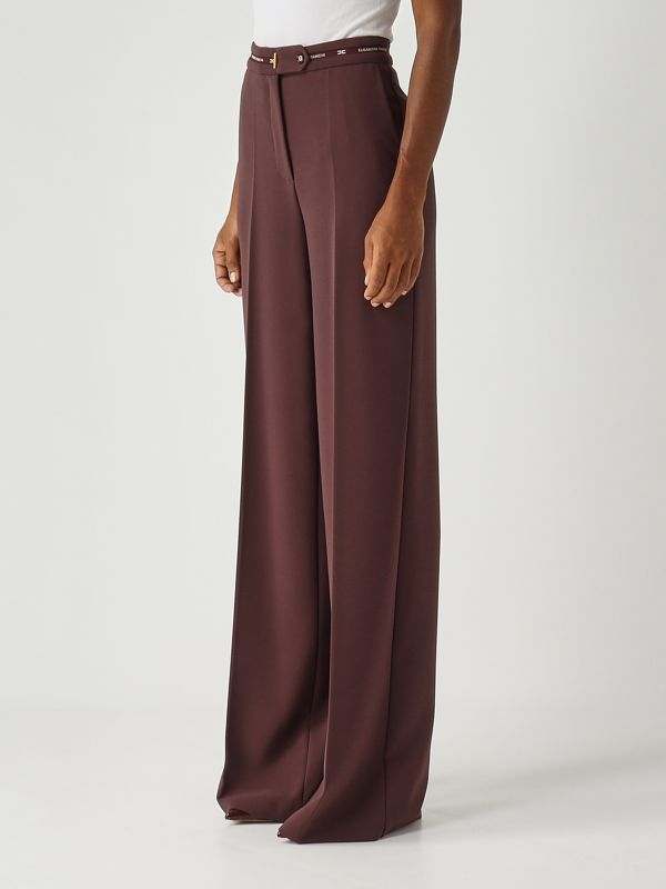 3. Pantalón de mujer de crepé ligero Merlot Elisabetta Franchi pa10356e2