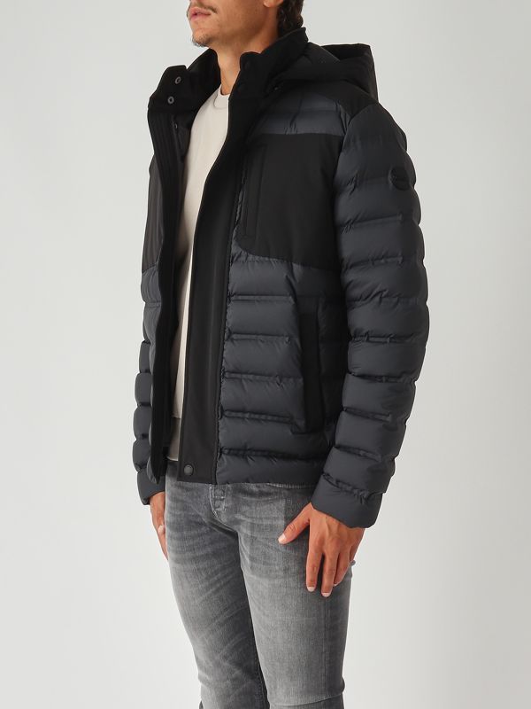 3. Piumino uomo in nylon e tessuto Nero Colmar 12994zl