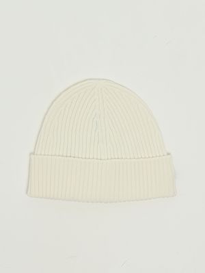 2. Gorro de lana para hombre Blanco