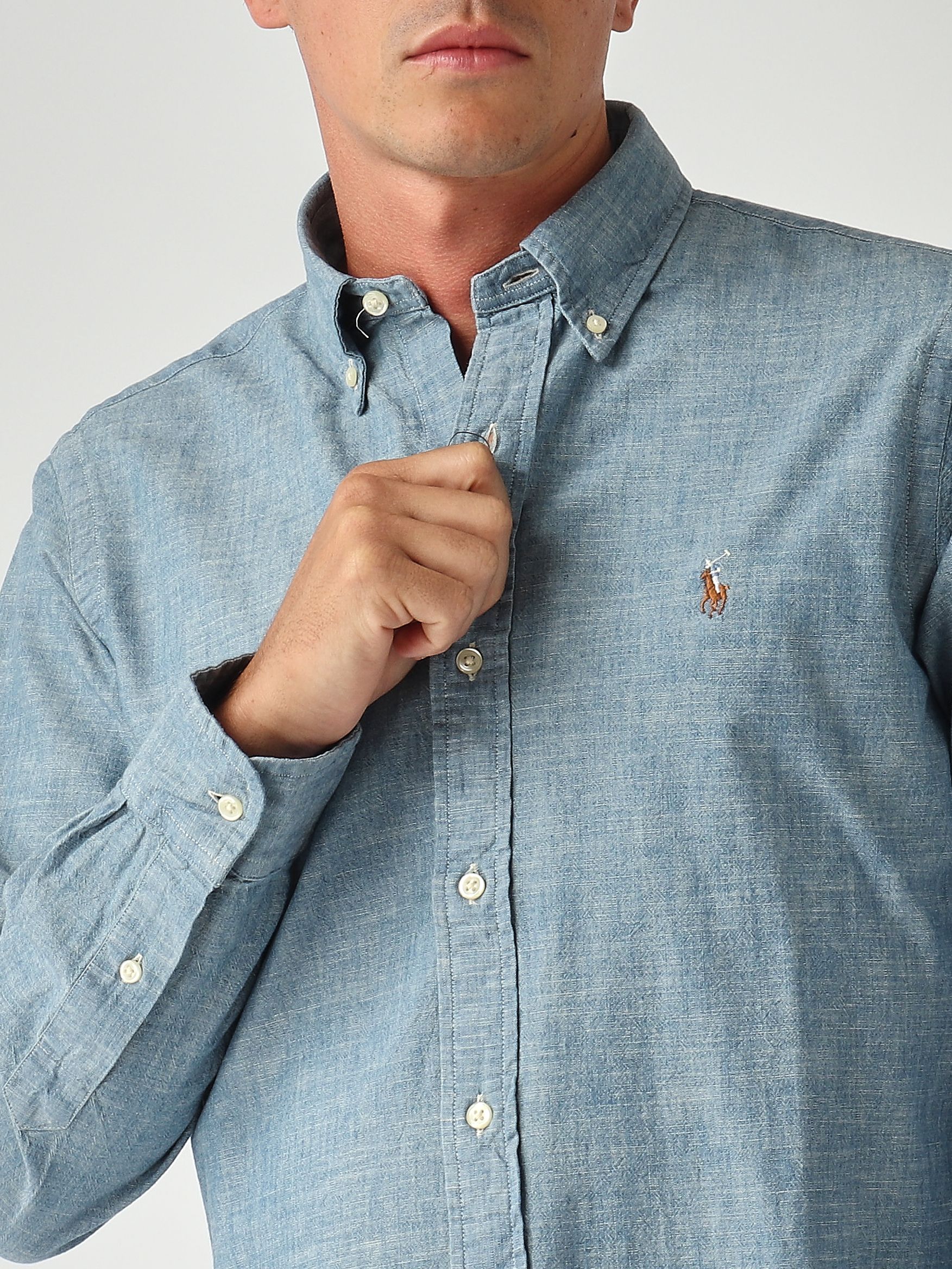 Camisa de hombre de ajuste personalizado en chambray 710792042 Cambray |  Caposerio.com, image size:1753x2336